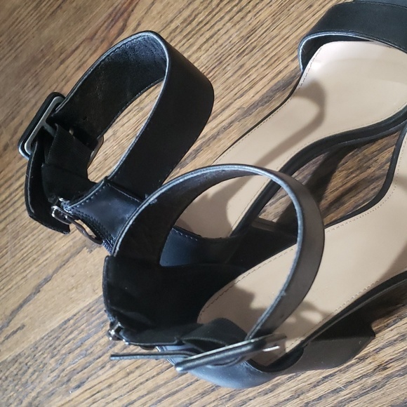 Rouge Helium Black Block Heels with Buckle and Zipper Back - Picture 5 of 16